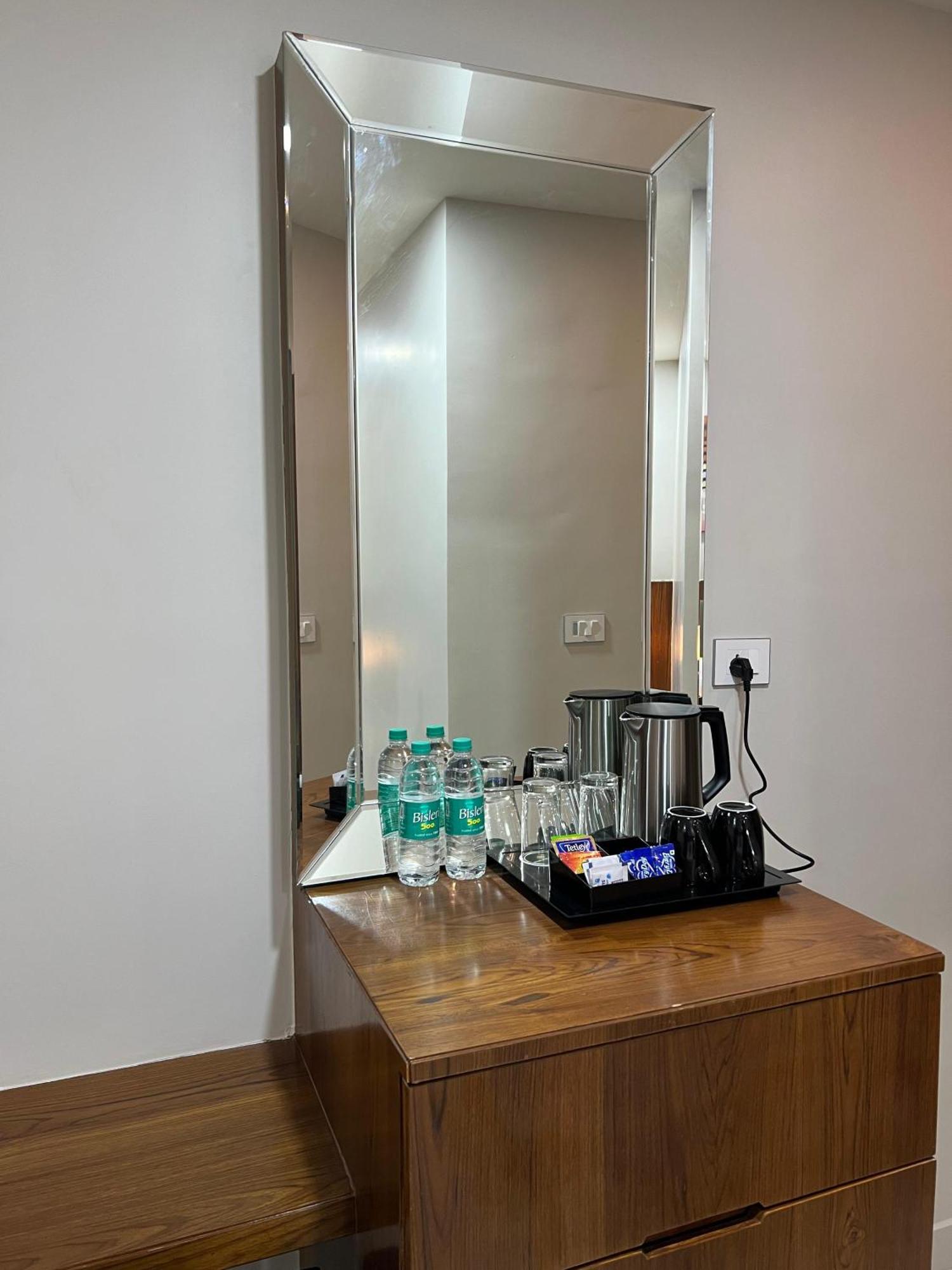 Hotel Pasupala Inn アナンタプル エクステリア 写真