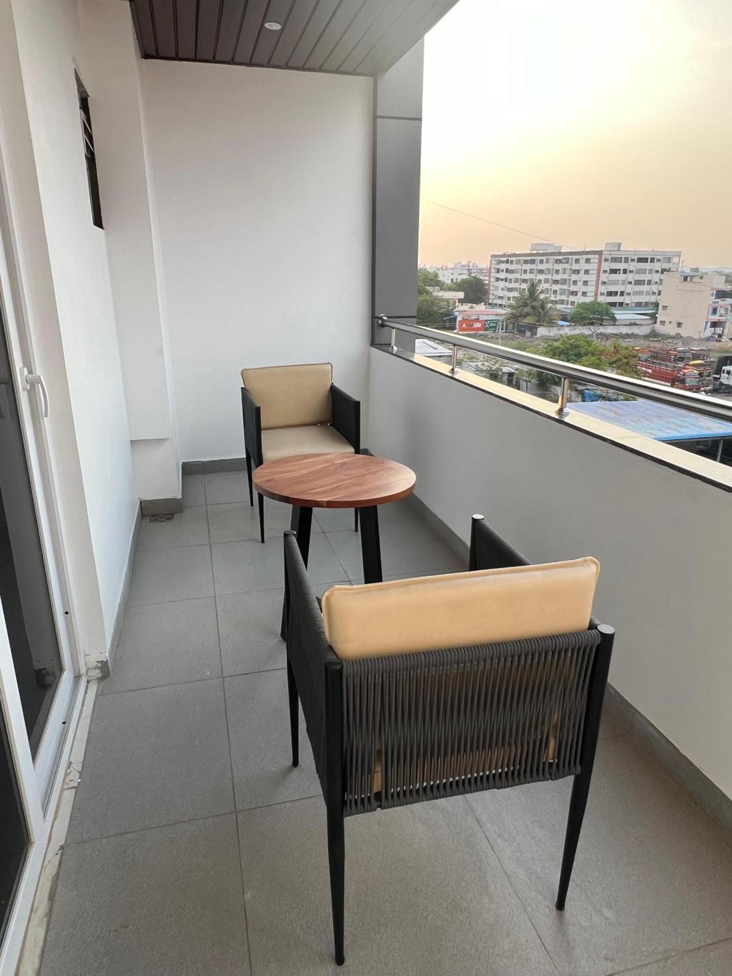 Hotel Pasupala Inn アナンタプル エクステリア 写真